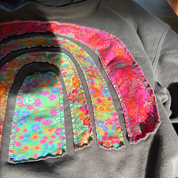 Natural Life GrayTextured Sweatshirt - Picture 3 of 3